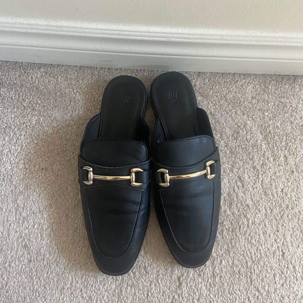 H&M faux leather mules